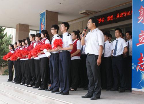 報考北京世賢研修學(xué)院的條件是什么？