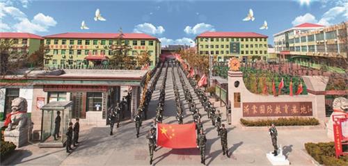 山東學(xué)無人機(jī)去哪所學(xué)校好？