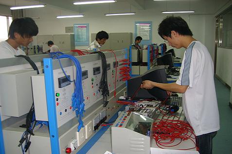 煙臺機電學校有哪些？