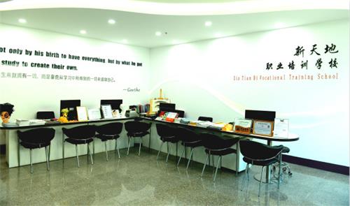 學(xué)美容美發(fā)去天津哪所學(xué)校好？