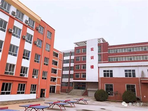 洛陽哪所學校適合學習美容美發(fā)？