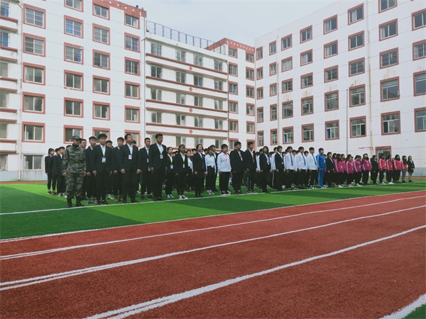 在河北可以去哪所學(xué)習(xí)電商專業(yè)？   